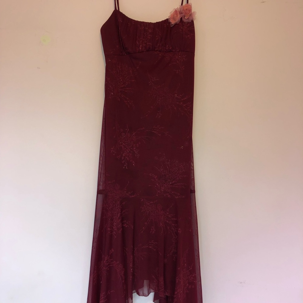Lace maroon homecoming/formal dress